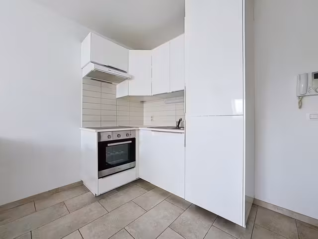 Apartment on Rue des Eburons in Brussels - 6