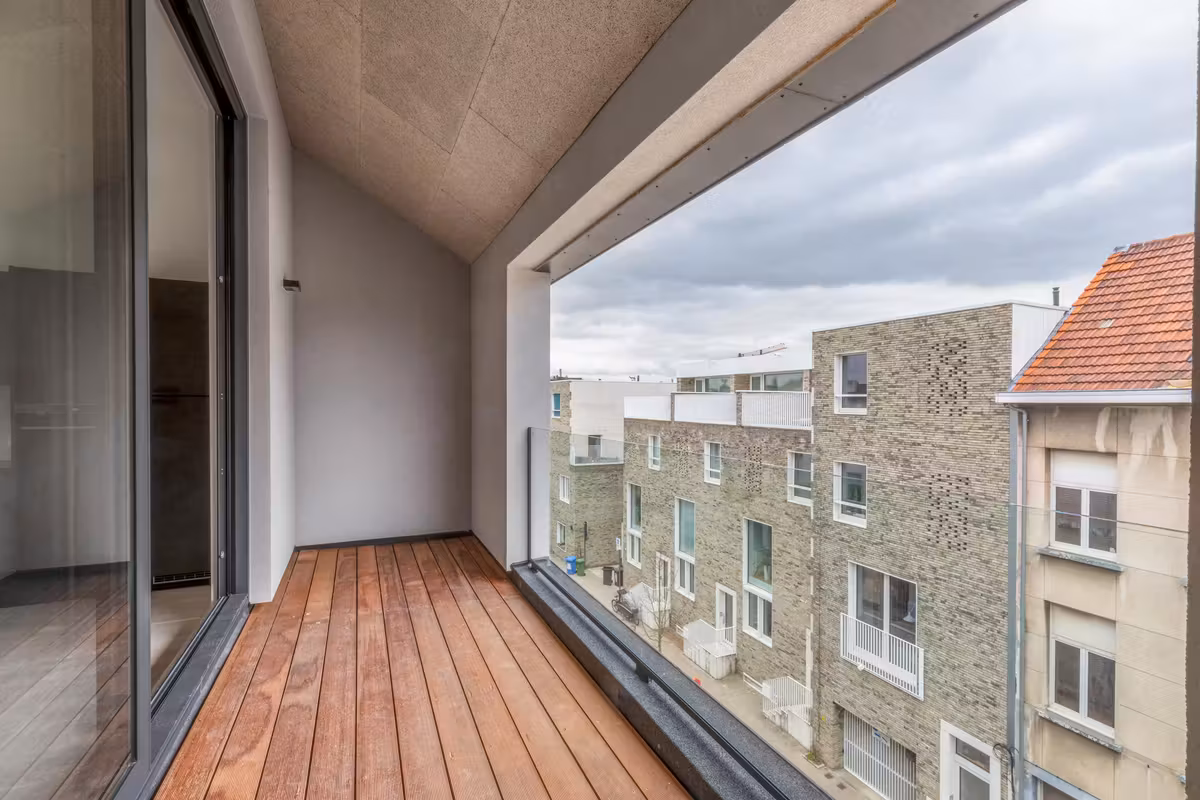 Sunny penthouse with 2 spacious terraces - 2