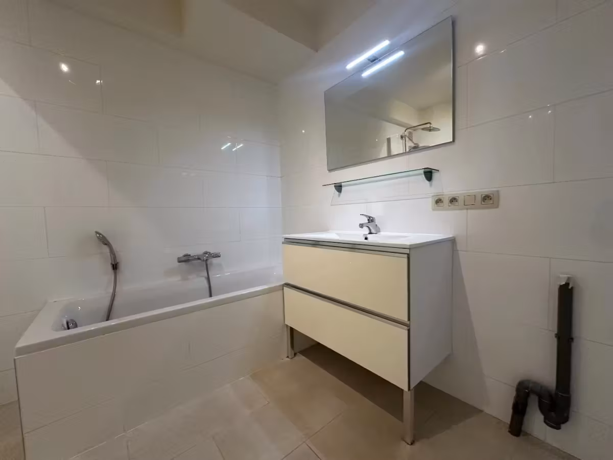 Ruim appartement vlakbij station Gent Sint-Pieters - 10