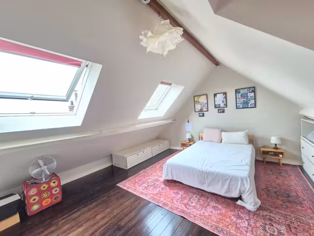 Charming duplex penthouse with terrace - 12