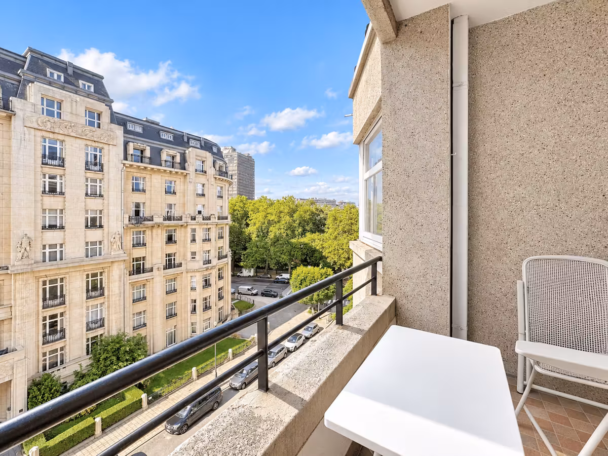 Three-bedroom apartment in Ixelles - 14