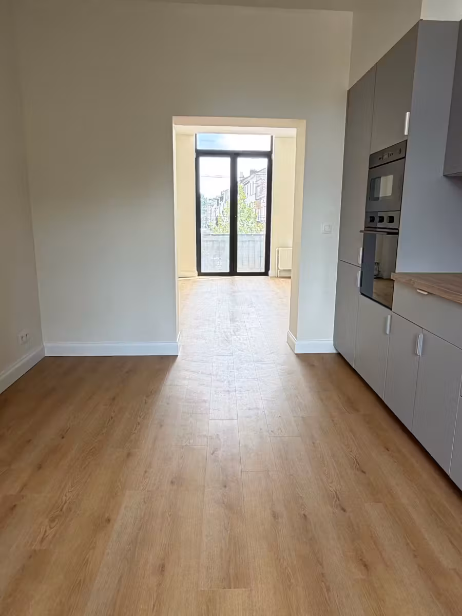 Renovated 120 sqm duplex in Jette - 9