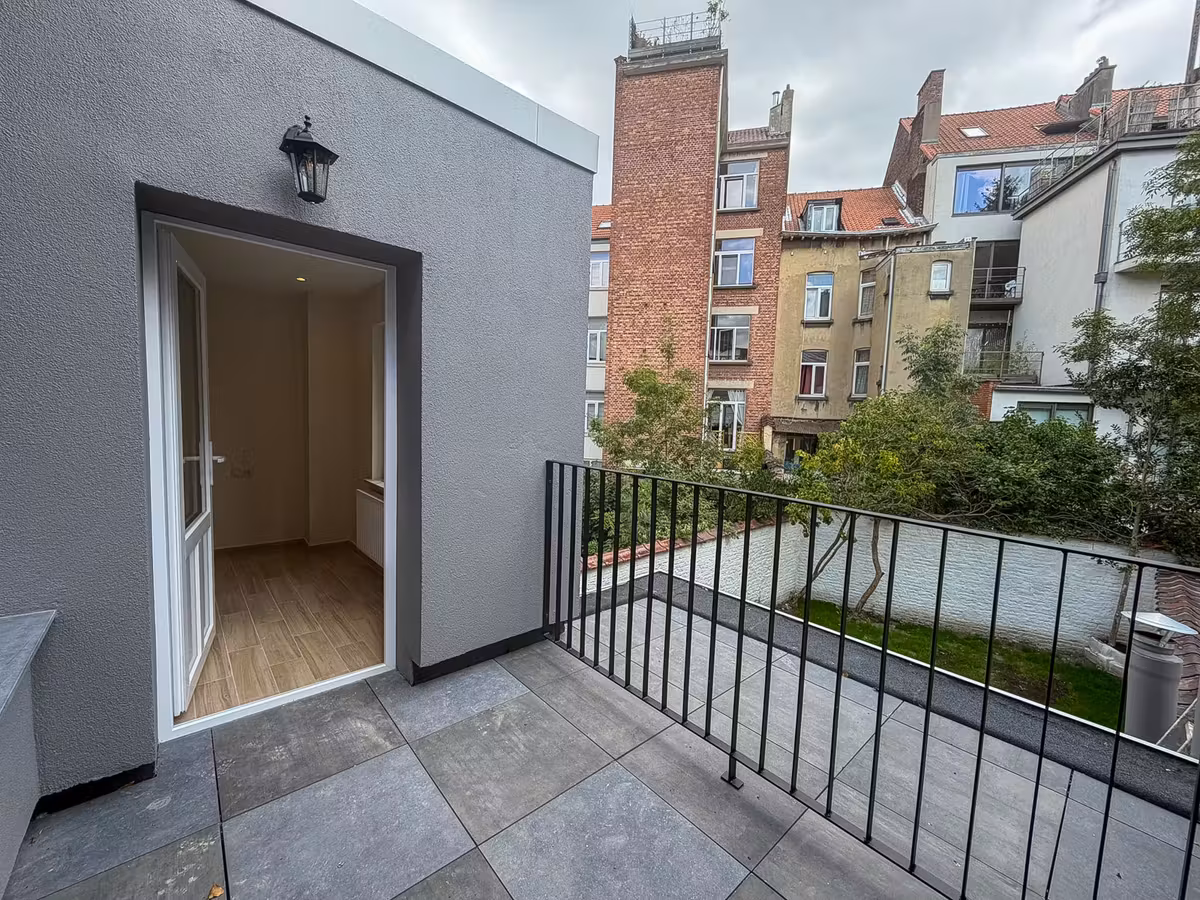Appartement met 1 slaapkamer + bureau en terras - 4