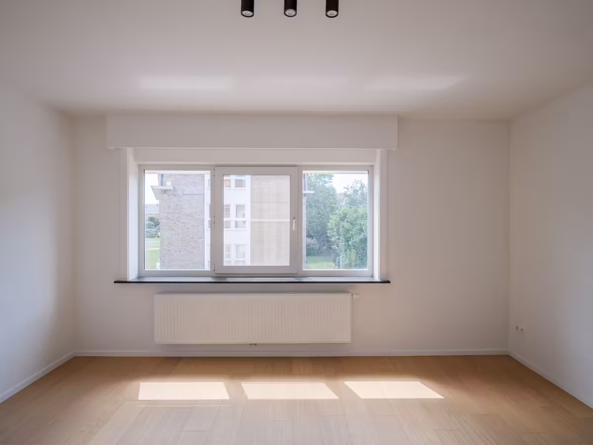 Ruime halfopen bebouwing met tuin - 12