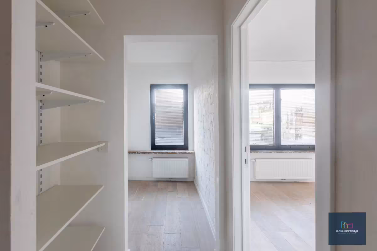 Instapklare eigendom met tuin te Mariakerke - 16