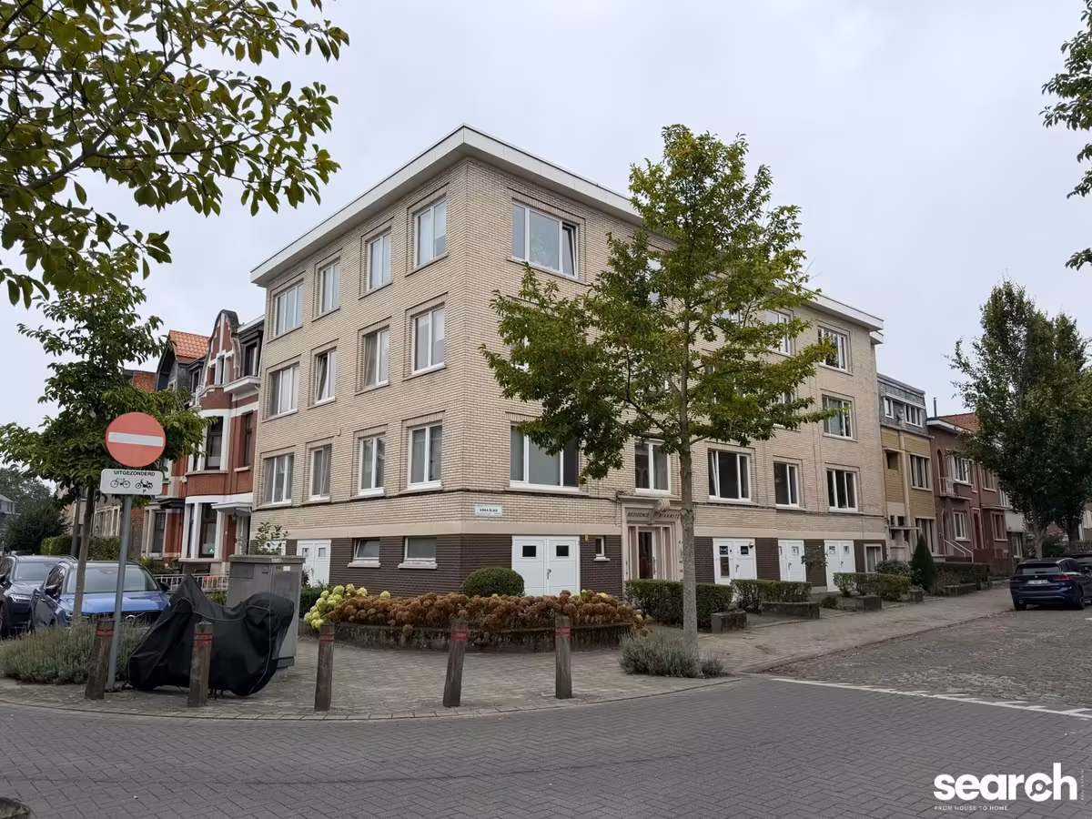 Gerenoveerd appartement met 2 slaapkamers