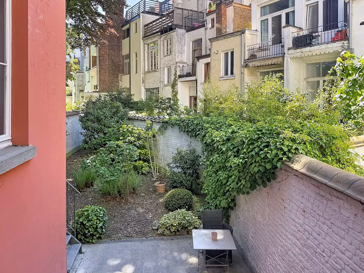 Superbe duplex in een gerenoveerde neoclassicistische herenwoning - 2