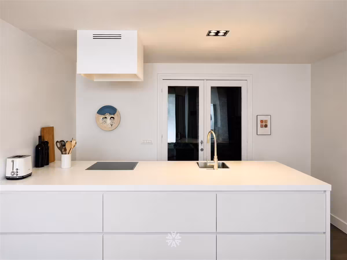 Knap bemeubeld één slaapkamer appartement nabij Gent-Sint-Pietersstation - 3