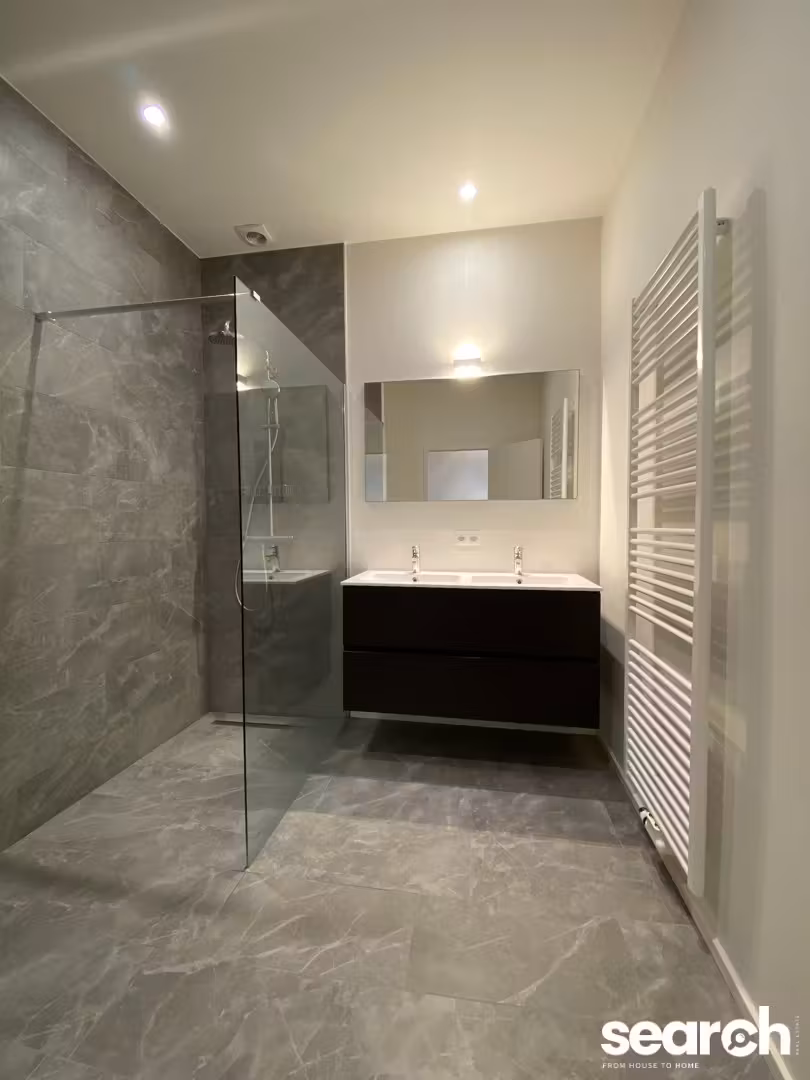Spacious one-bedroom apartment in Berchem - 5