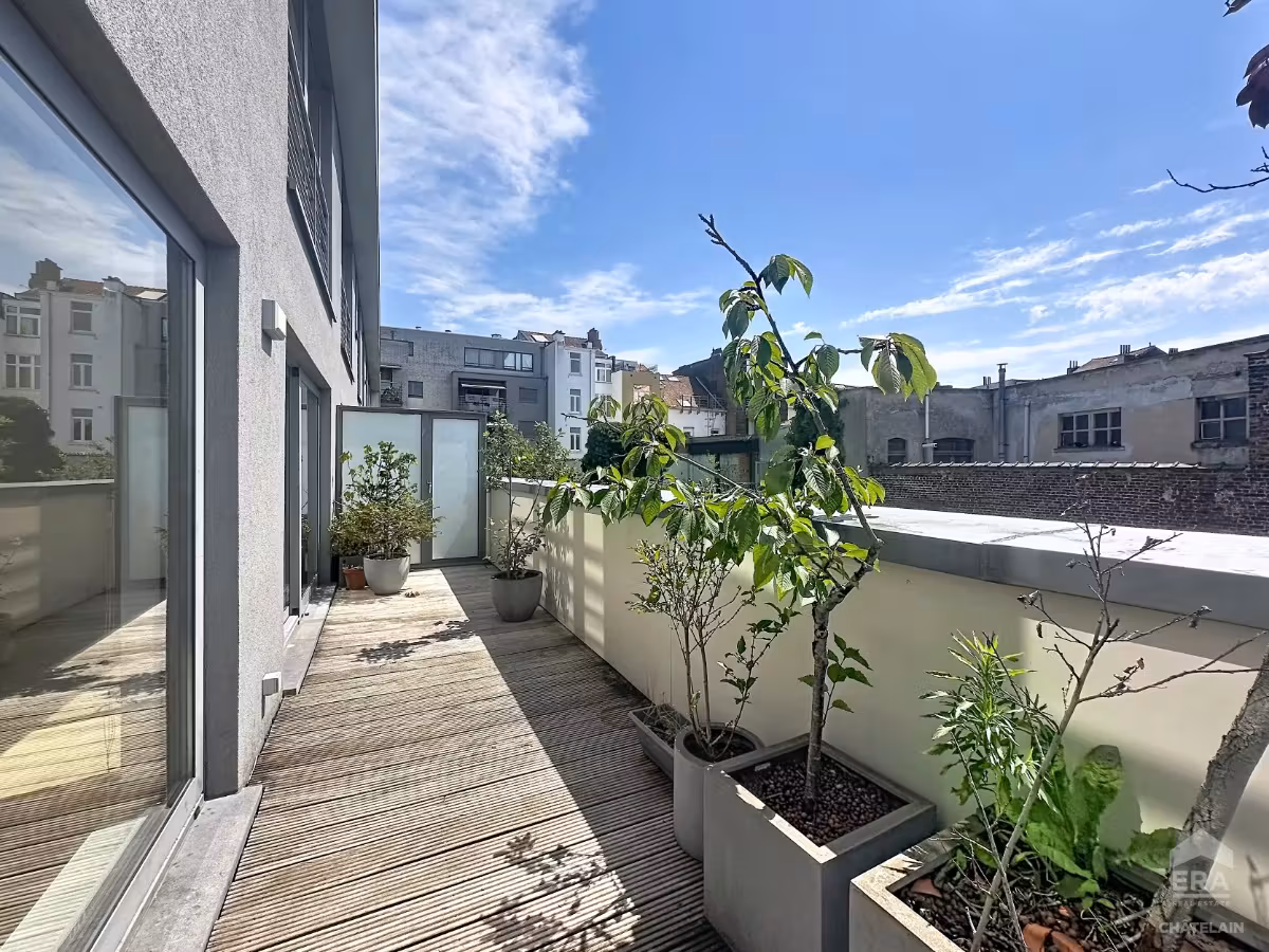 Duplex with 3 bedrooms and terrace for rent in Saint-Gilles - 8