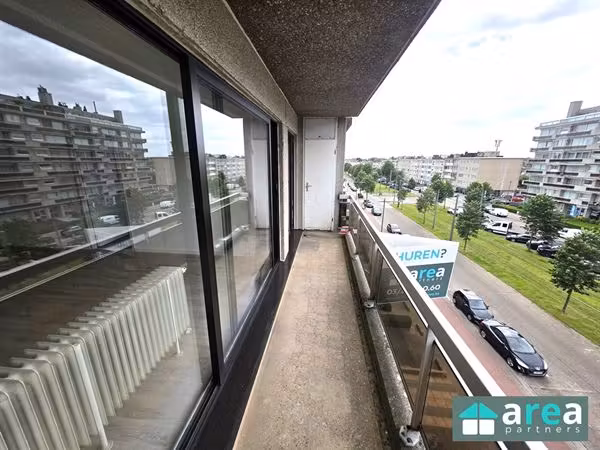 Ruim 2-slaapkamer appartement met garagebox in Deurne - 3