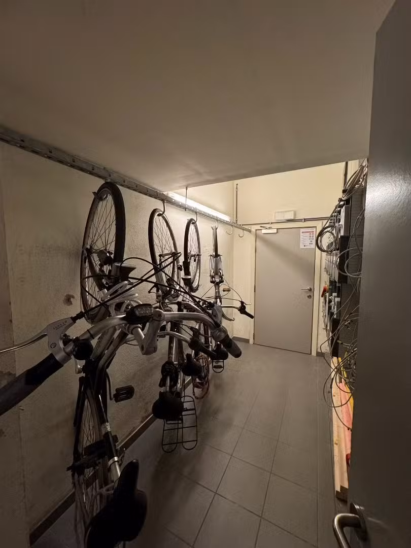 Maison en rangée rénovée avec jardin urbain - 5