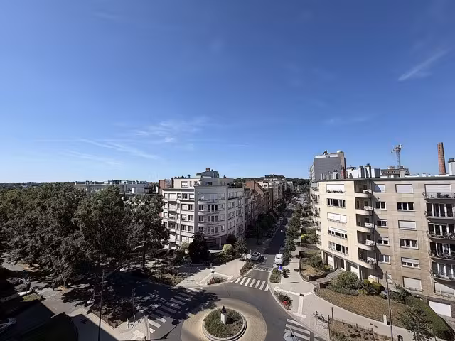 Luxury three-bedroom penthouse in Ixelles - 15