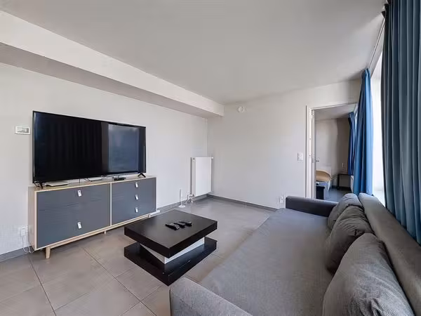 Schitterend 1 slaapkamer appartement Gare du Midi - 9