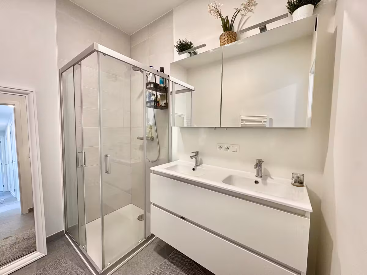 Appartement met 2 slaapkamers en terras - 9