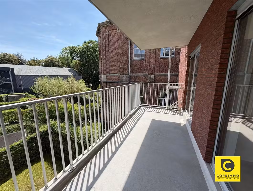 Spacious two-bedroom apartment with garage for rent - 2