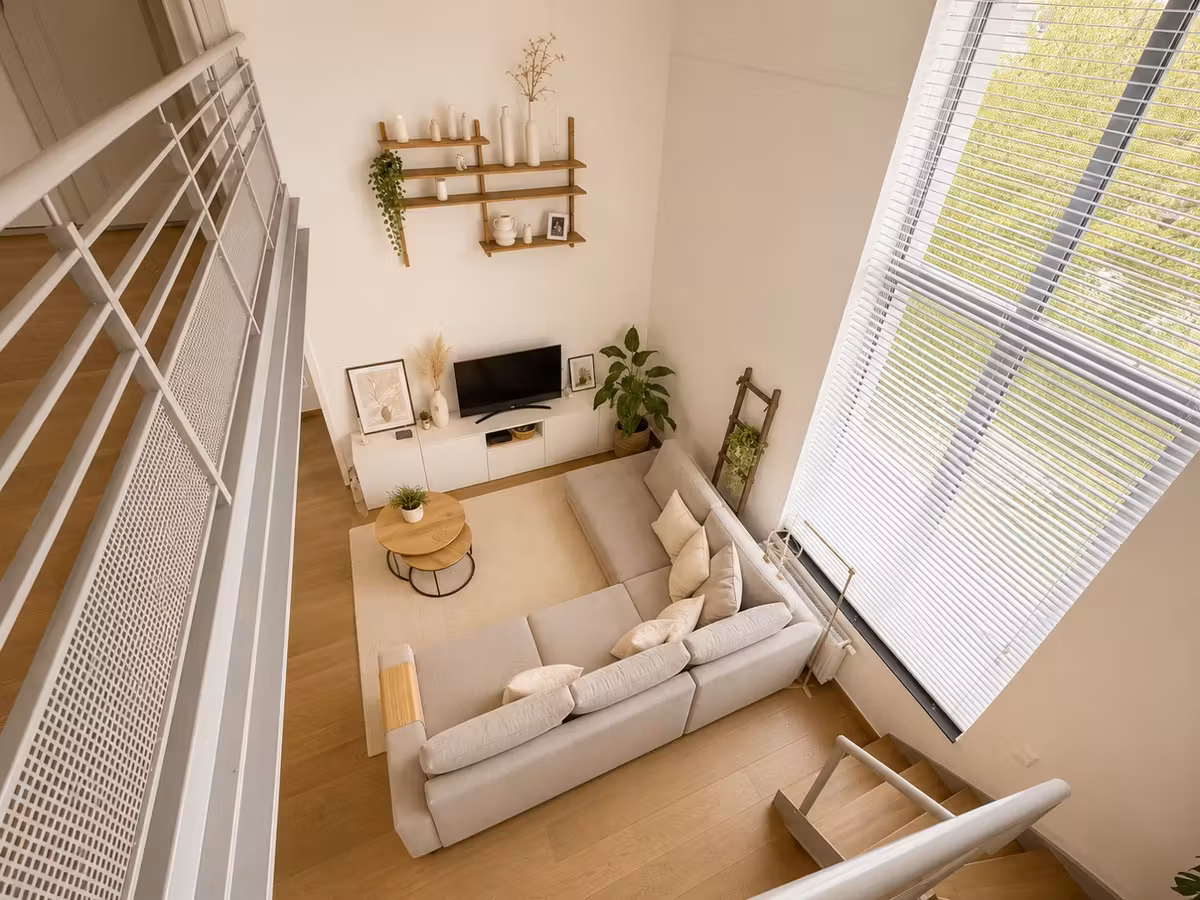 Beautiful furnished 2-bedroom apartment in a former fire station - 2
