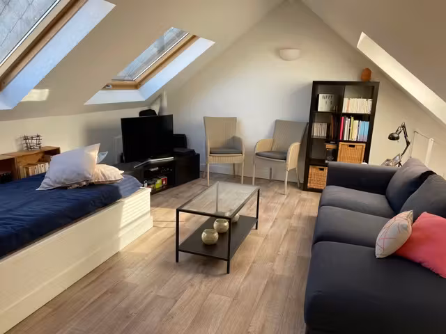Charmant appartement in Etterbeek met mezzanine - 12