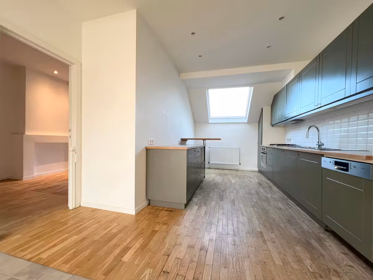Ruim duplex appartement nabij Parvis Saint-Gilles - 5