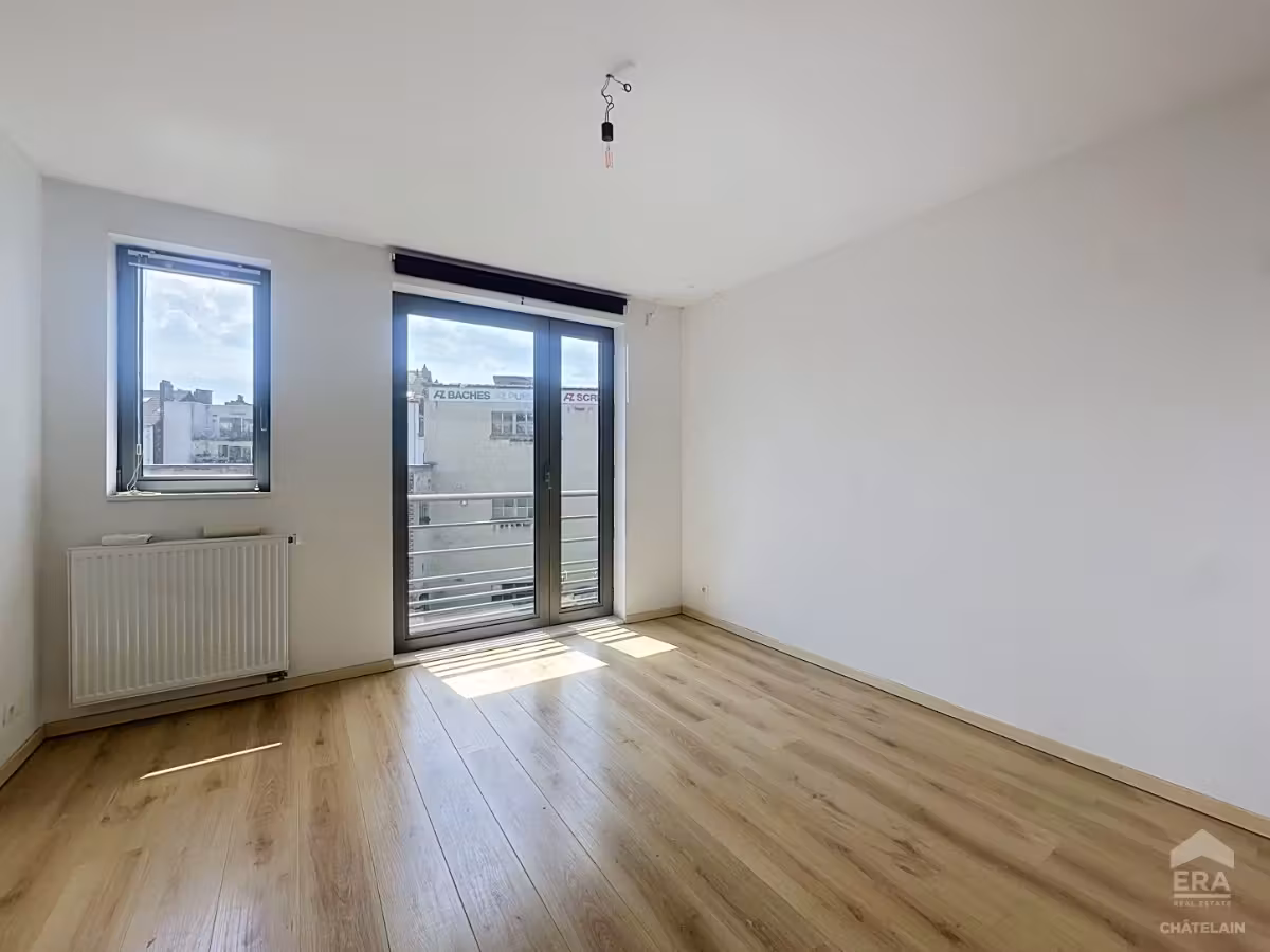 Duplex with 3 bedrooms and terrace for rent in Saint-Gilles - 13