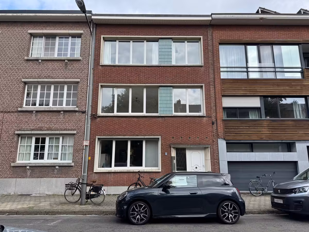 One-bedroom apartment with terrace in Berchem - 18