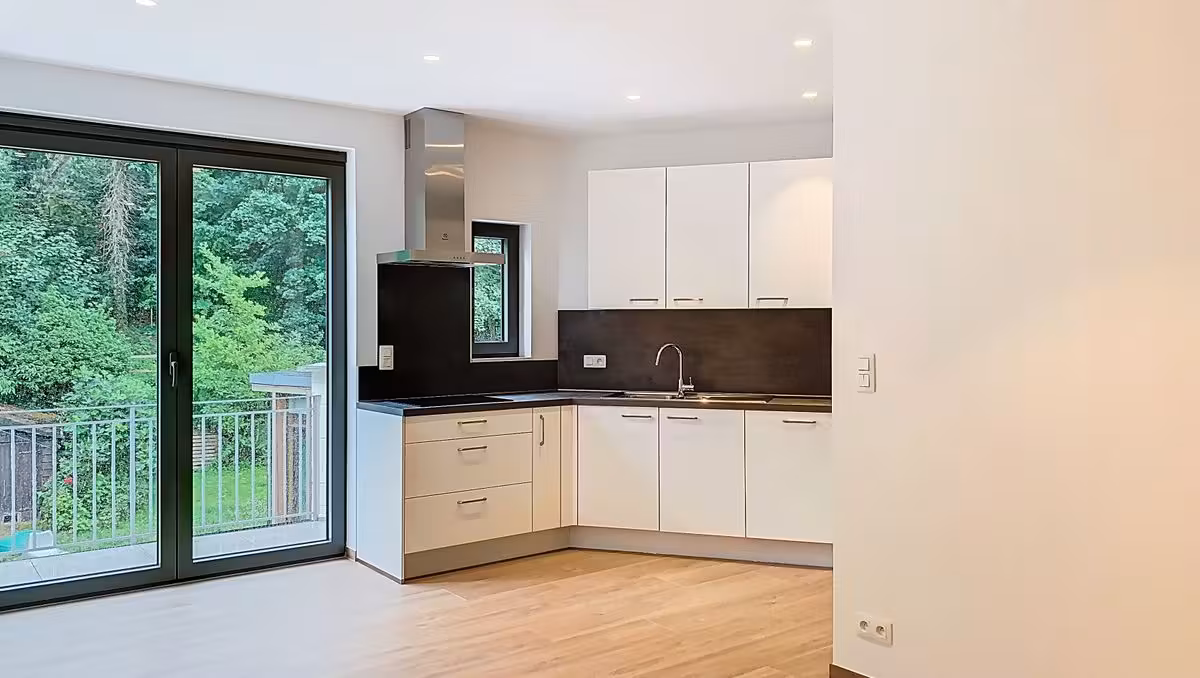 Gerenoveerd duplexappartement met 2 slaapkamers