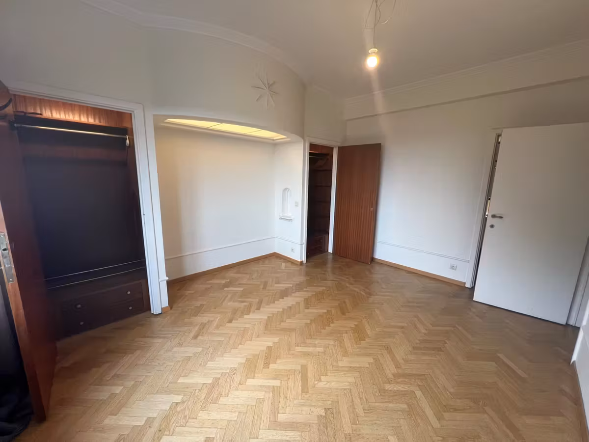 Ruim appartement met 3 slaapkamers in Ukkel - 11