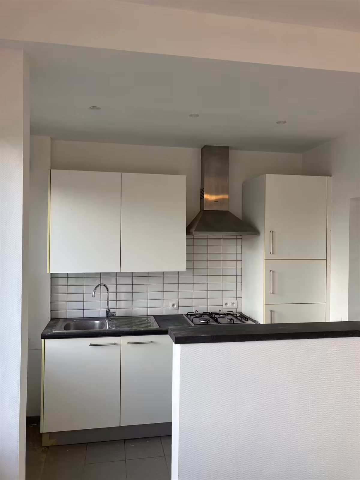 Two-bedroom apartment with terrace - 2