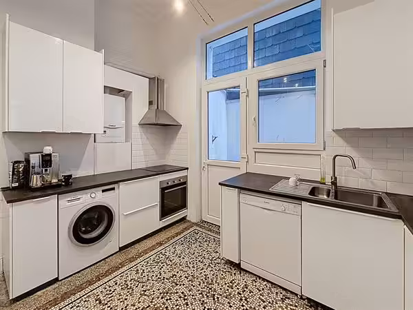 Mooi appartement met 2 slaapkamers en terras in Berchem-Sainte-Agathe - 11