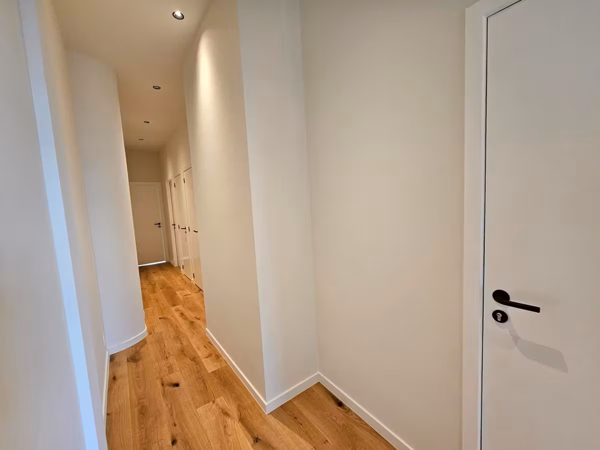 Appartement rénové à Uccle avec terrasse - 9