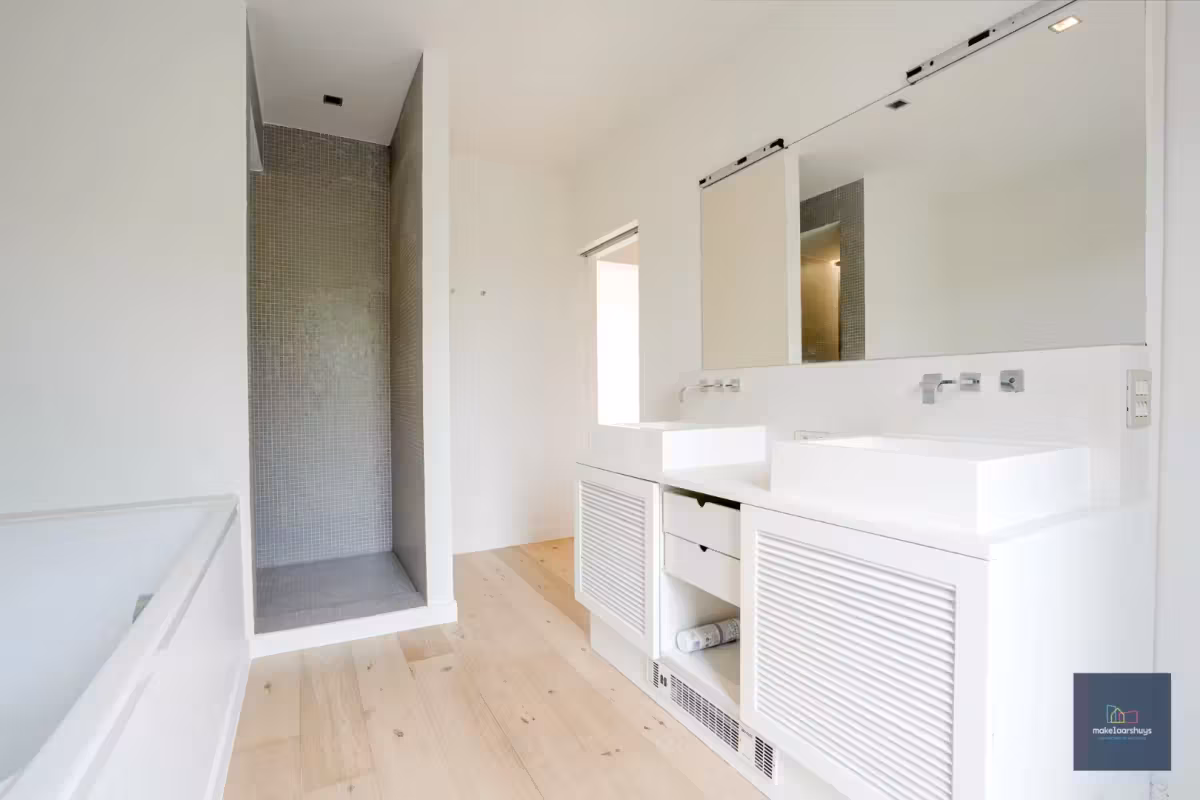 Instapklare woning met garage te Gentbrugge - 11