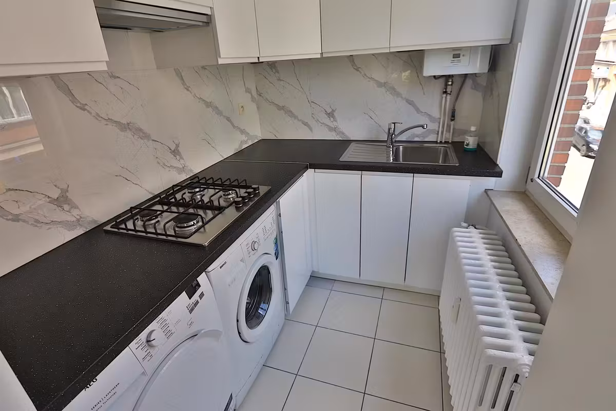 Ruime studio te huur in Etterbeek - 10