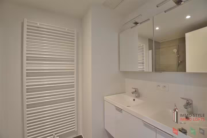 Modern apartment with terrace near Brussels-South Station - 9