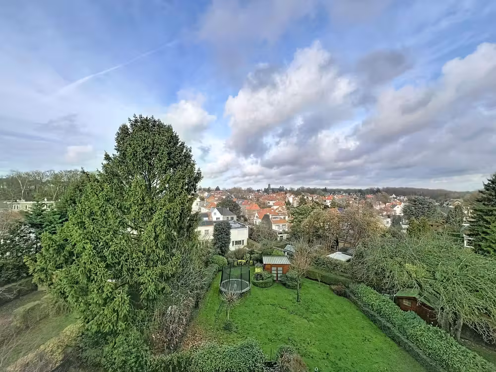 Gerenoveerde duplex met 2 terrassen in Oudergem - 2