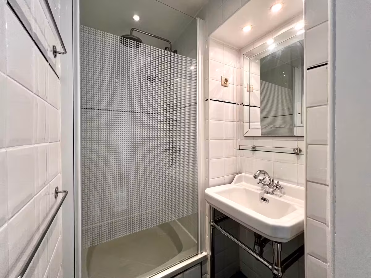 Apartment near Flagey and the Ixelles ponds - 4