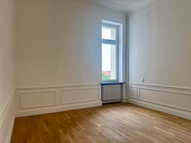 Ruim appartement met 3 slaapkamers in Woluwe-Saint-Pierre - 2