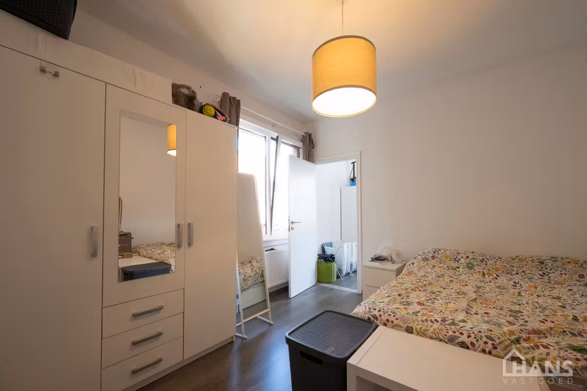 Two-bedroom apartment with balcony - 11