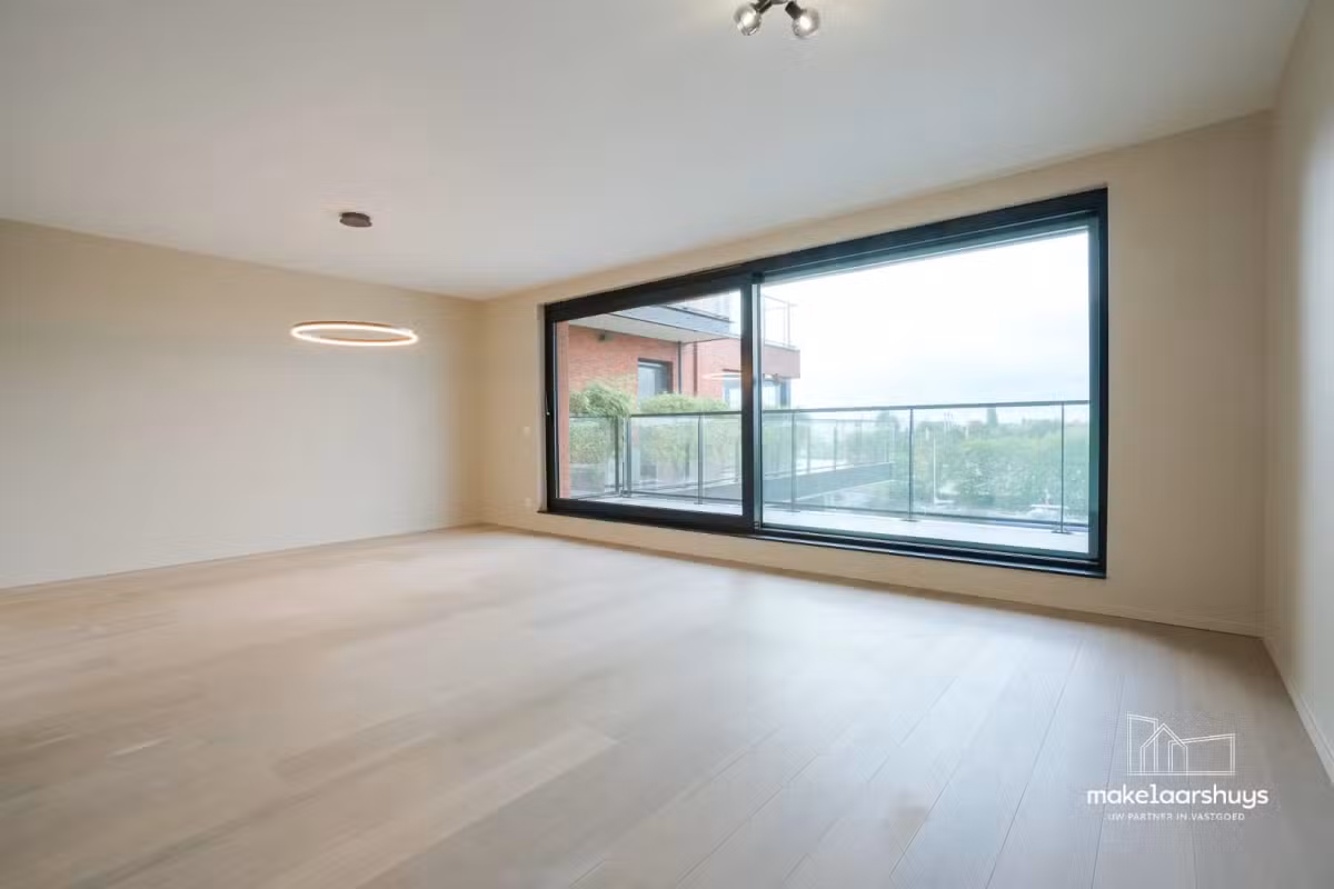 Appartement moderne avec 2 chambres à coucher et terrasse - 8