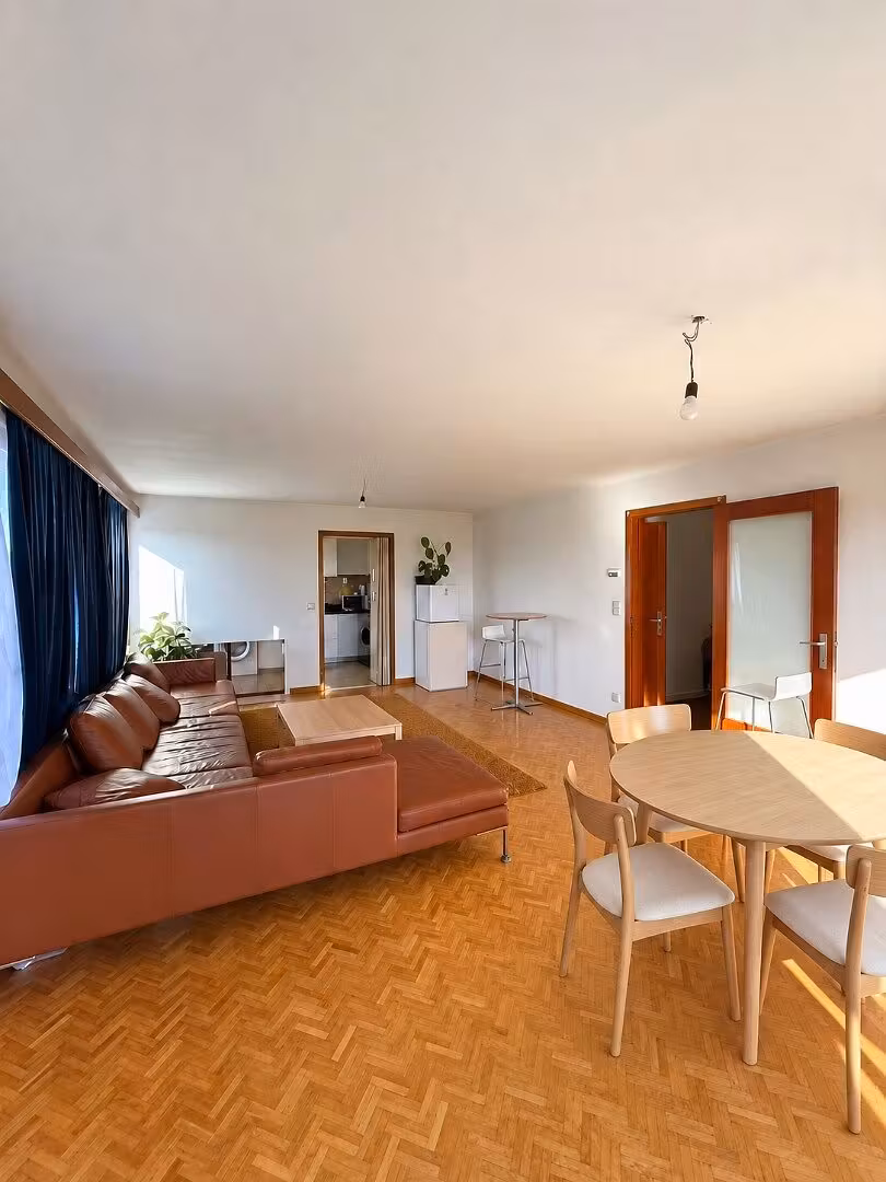 Appartement lumineux au caractère vintage - 7