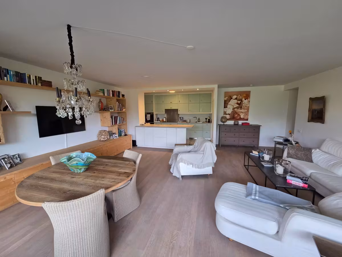 HEEL MOOI GERENOVEERD APPARTEMENT MET PRACHTIG TERRAS - 7