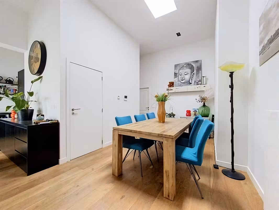 Gerenoveerd appartement met 2 slaapkamers en terras - 7