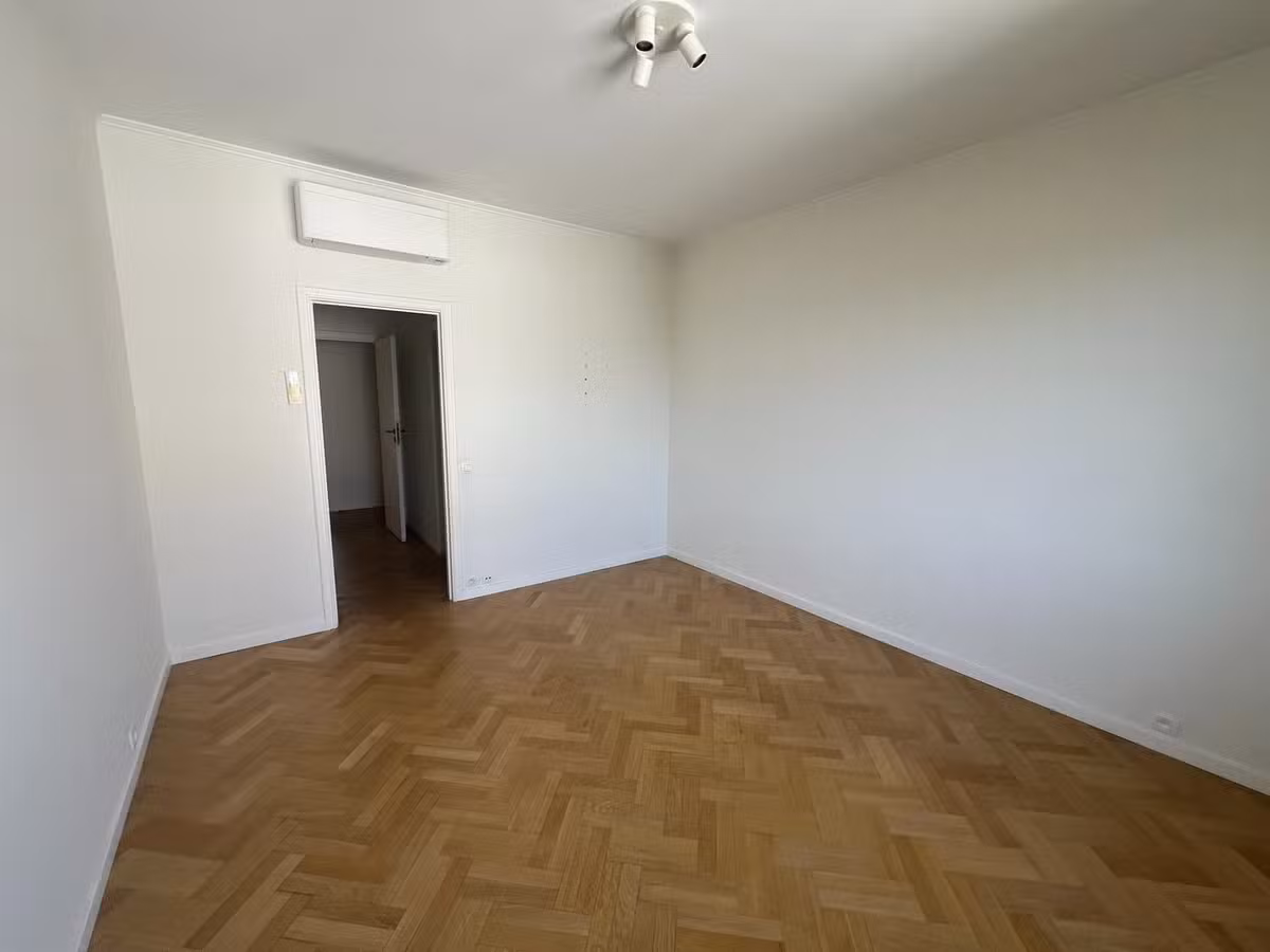 Apartment with 3 bedrooms and two terraces - 16