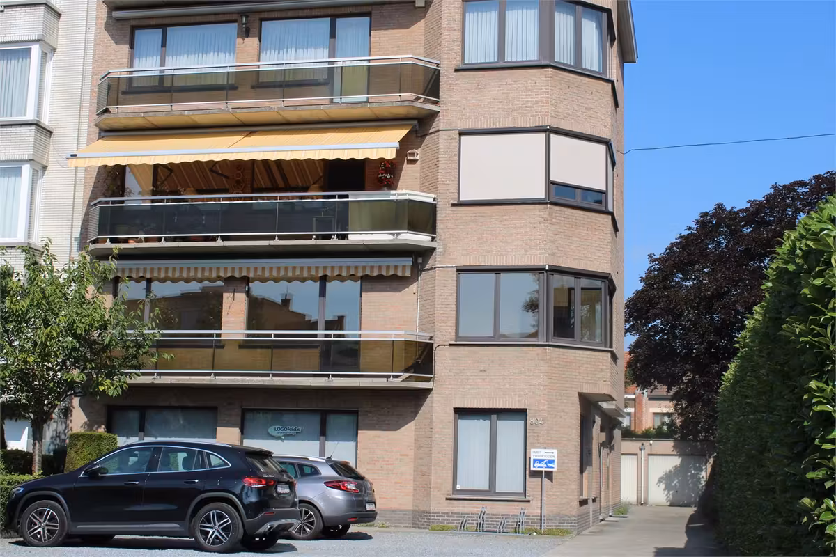 Appartement d'angle spacieux et lumineux avec 3 chambres à Merksem - 2