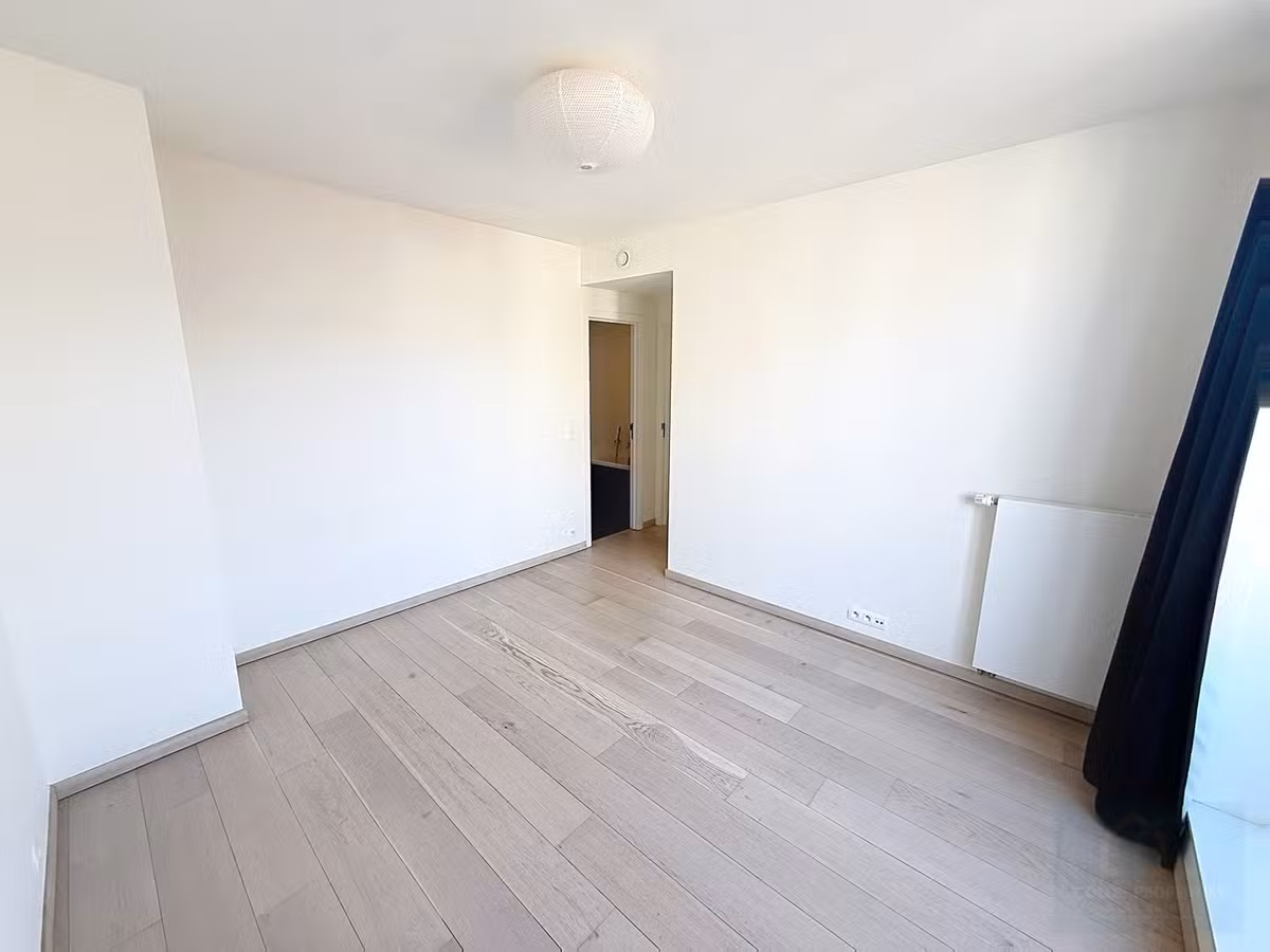 Niet gemeubileerde penthouse met terrassen in Etterbeek - 12