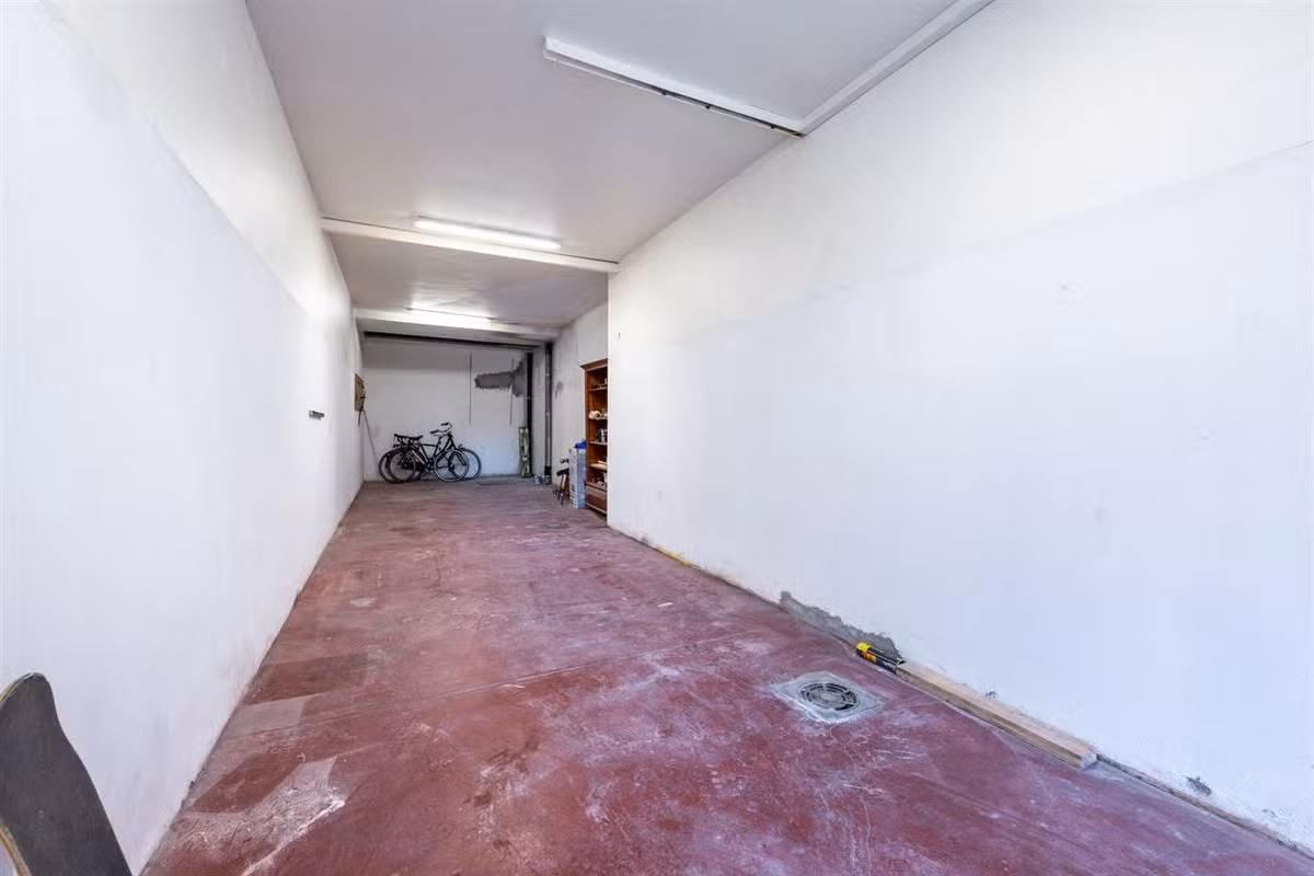 Ruim appartement met terras en garage - 9