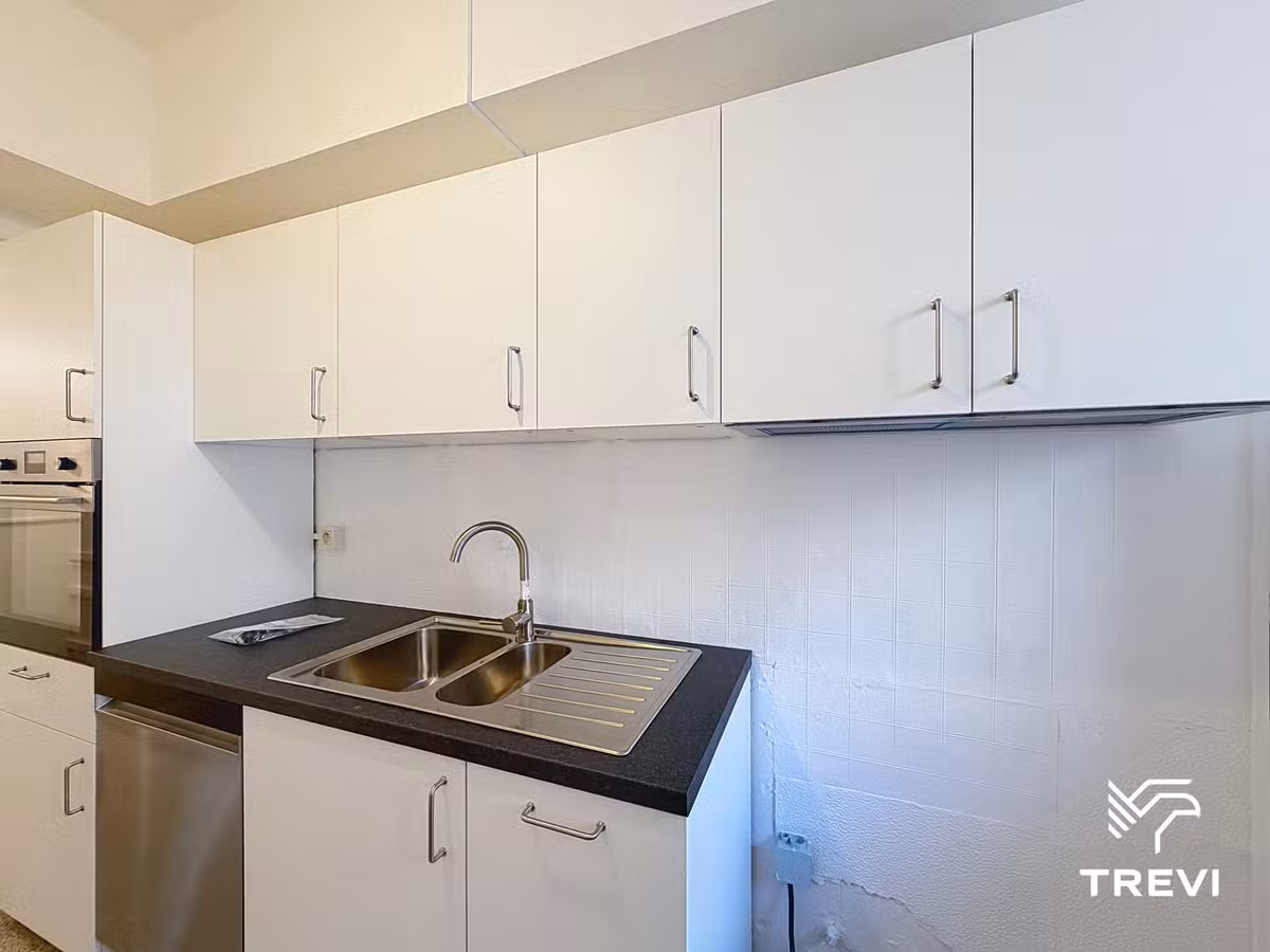 Appartement met één slaapkamer en twee balkons - 12