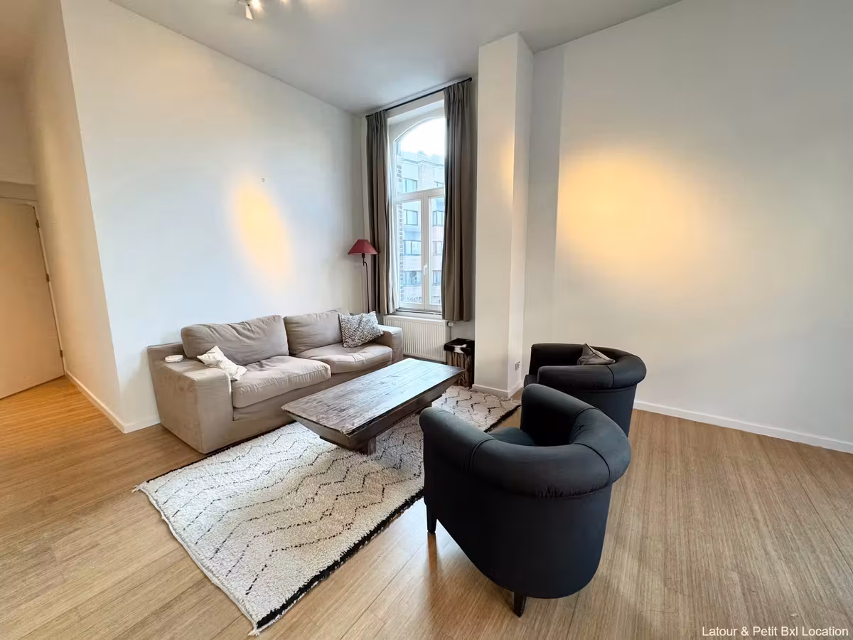 Gemeubileerd appartement met balkon in Woluwe-Saint-Pierre - 5