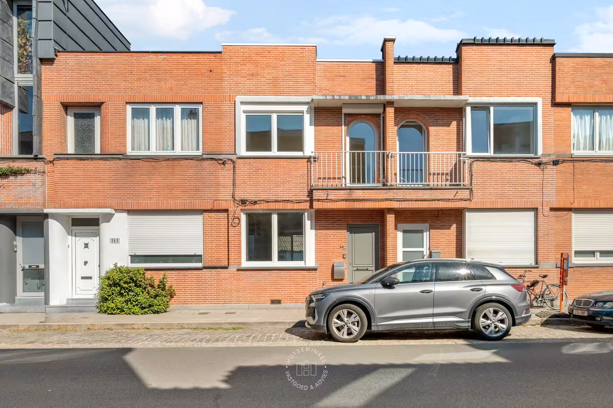 Gerenoveerde woning met terras in Gent