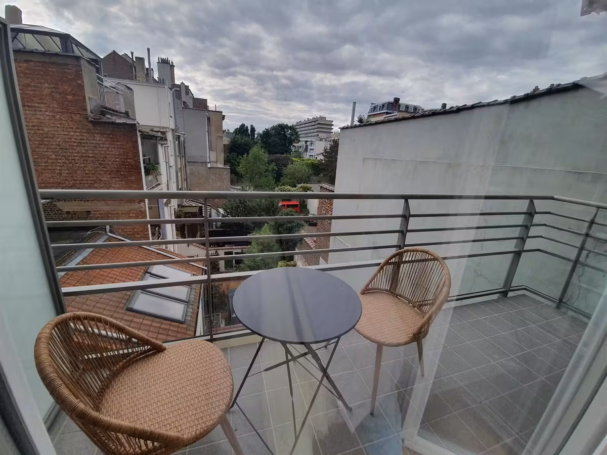 Quiet terrace apartment at Bois de la Cambre - 2