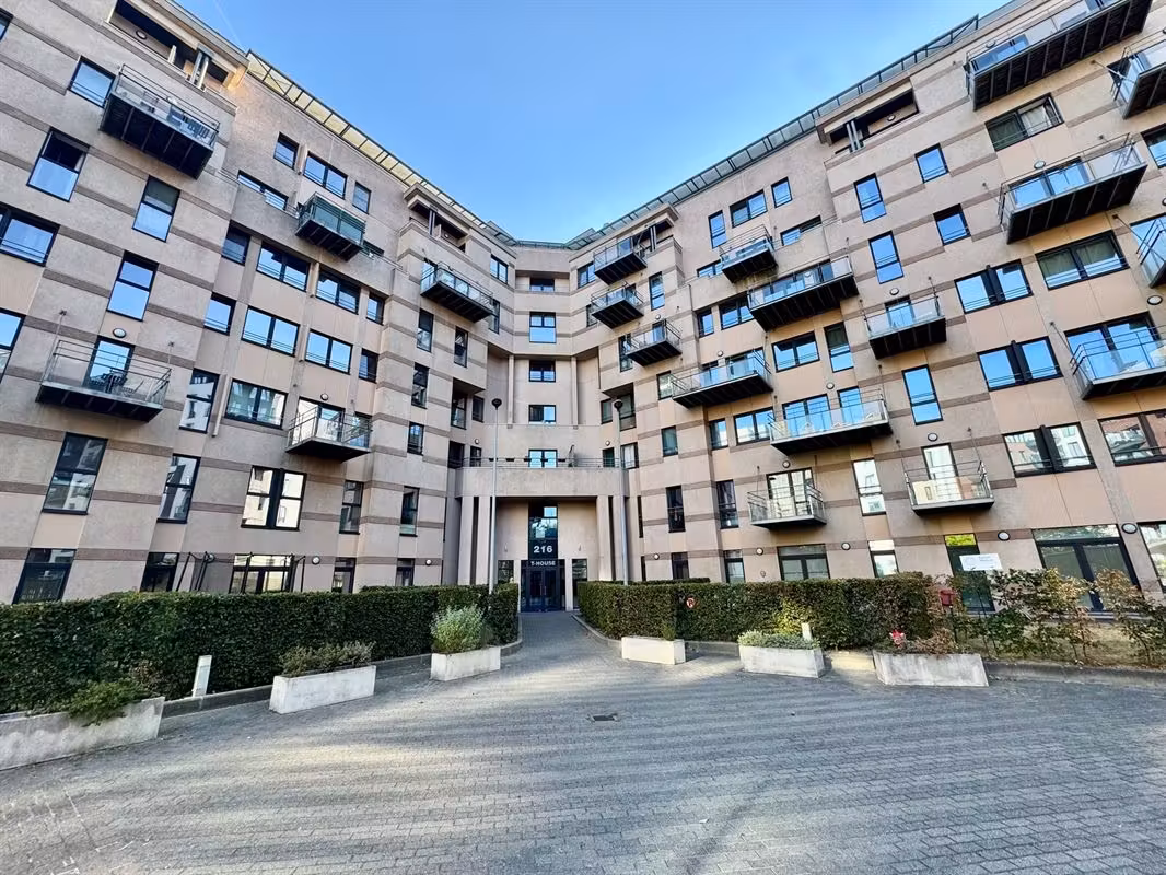 Prachtig penthouse 2 slaapkamers met U-vormig terras van... - 14
